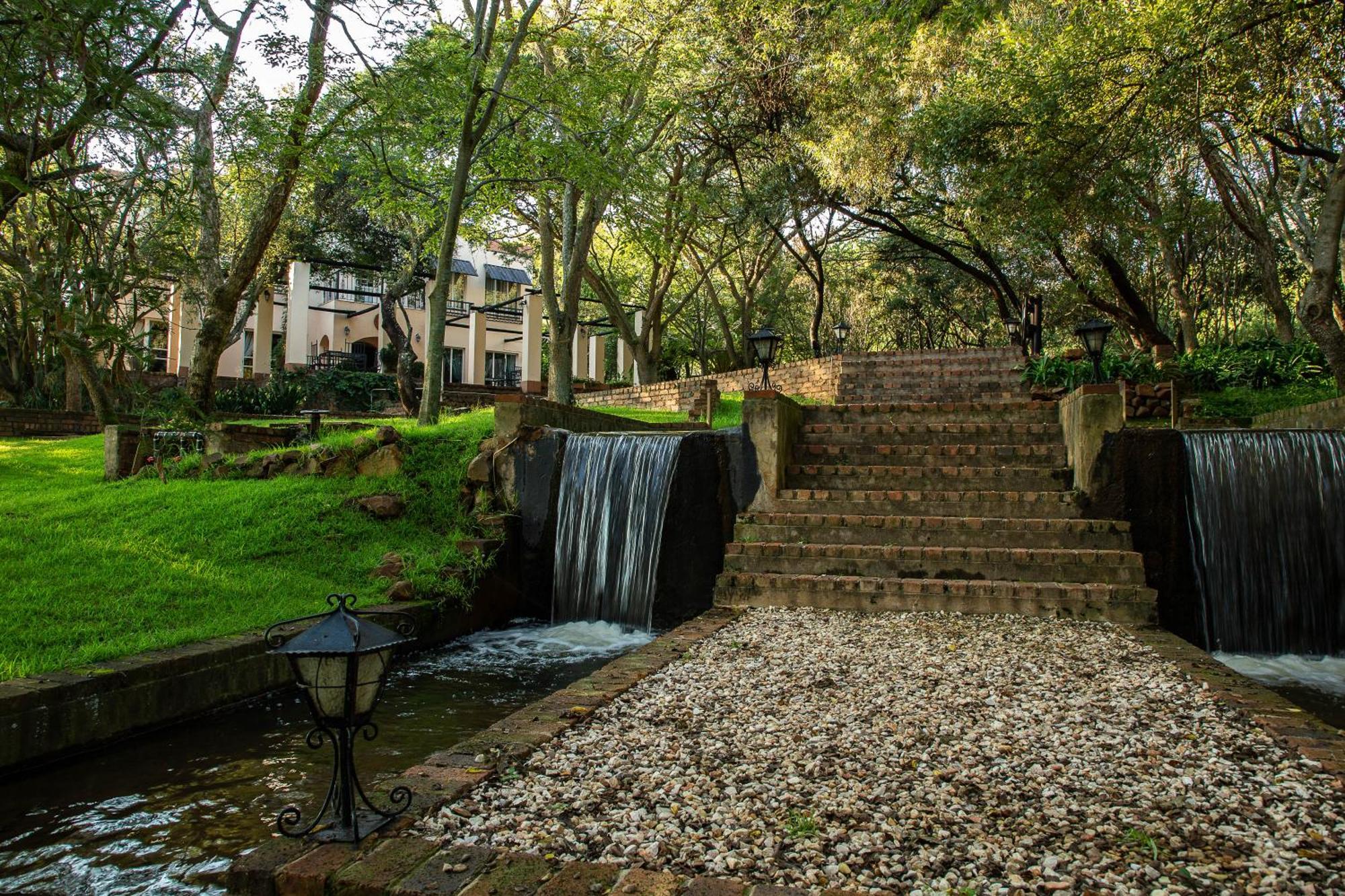 Valley Of The Rainbow Fly Fishing Estate Dullstroom Buitenkant foto